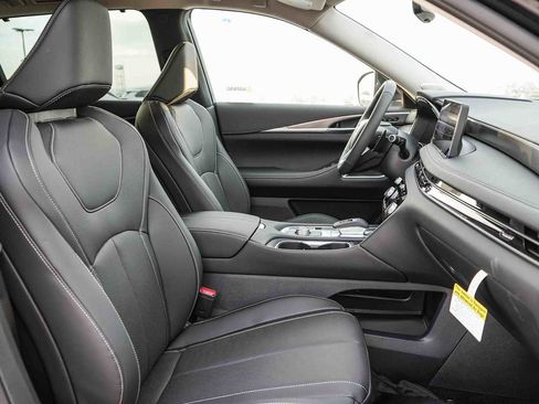 New 2026 INFINITI QX60 Luxe image 31