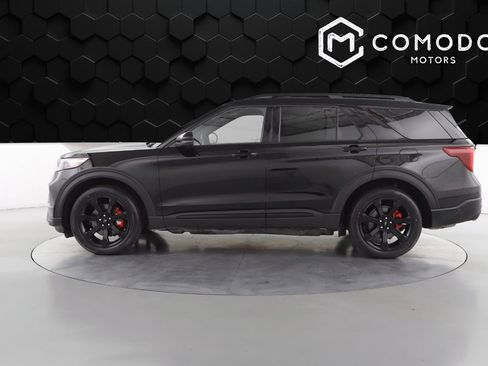 Used 2020 Ford Explorer ST w/ ST Street Pack image 6