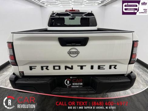 Used 2024 Nissan Frontier S w/ S Utility Package image 5