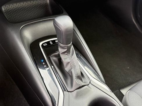 Used 2025 Toyota Corolla LE w/ Carpet Mat Package (TMS) FWD image 22