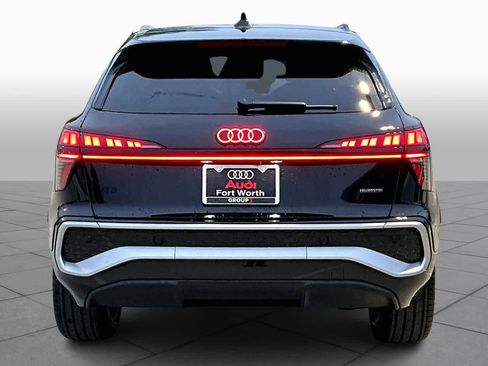 New 2026 Audi Q3 quattro 2.0T AWD/4WD image 4