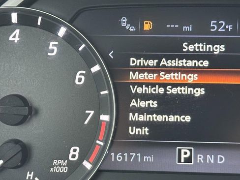 Used 2023 Nissan Frontier SV w/ SV Convenience Package image 13