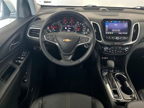 Used 2023 Chevrolet Equinox Premier AWD/4WD image 33