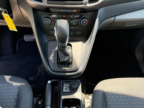 Used 2021 Ford Transit Connect XLT FWD image 30