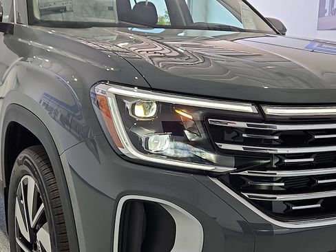 New 2026 Volkswagen Atlas SEL AWD/4WD image 7