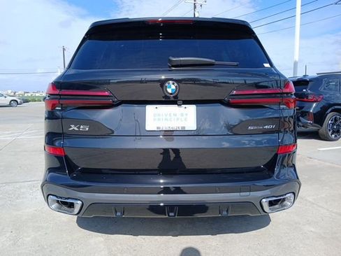 New 2026 BMW X5 sDrive40i w/ M Sport Package RWD image 8