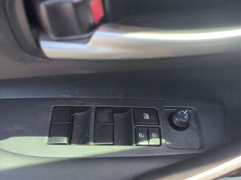 Certified 2025 Toyota Corolla XSE FWD image 10