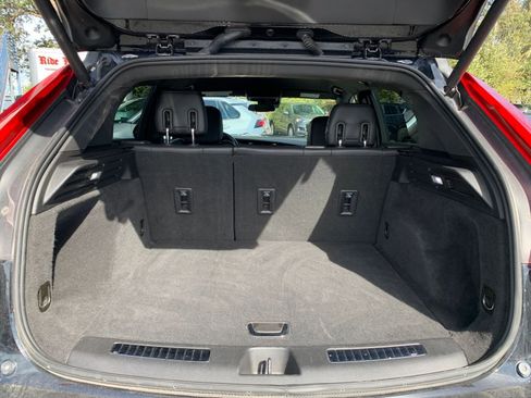 Used 2023 Cadillac XT4 Premium Luxury w/ Cold Weather Package image 31