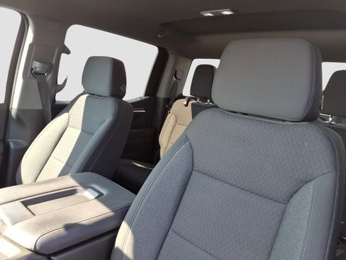 Used 2024 Chevrolet Silverado 1500 LT AWD/4WD image 19