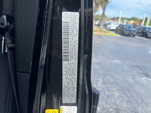 Used 2020 Jeep Wrangler Unlimited Sport AWD/4WD image 2