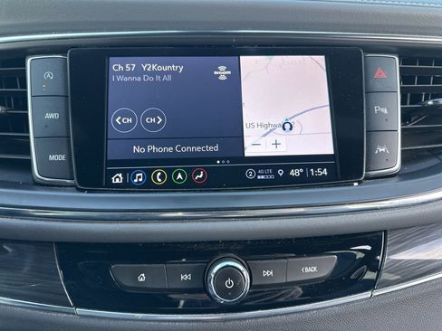 Used 2022 Buick Enclave Premium w/ Surround and Sites Package image 9