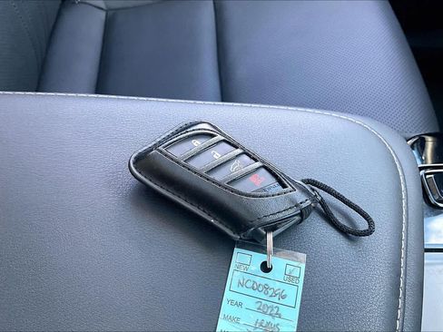 Used 2022 Lexus NX 350h AWD image 14