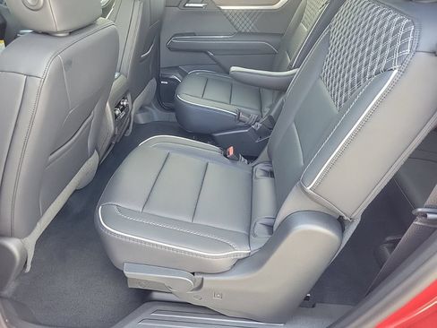 New 2026 GMC Acadia Denali w/ Super Cruise Package FWD image 11