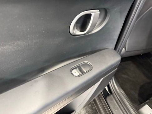 Used 2024 Hyundai Ioniq 5 SE image 19