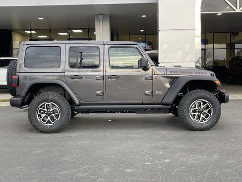 New 2026 Jeep Wrangler Unlimited Rubicon w/ Technology Group AWD/4WD image 6