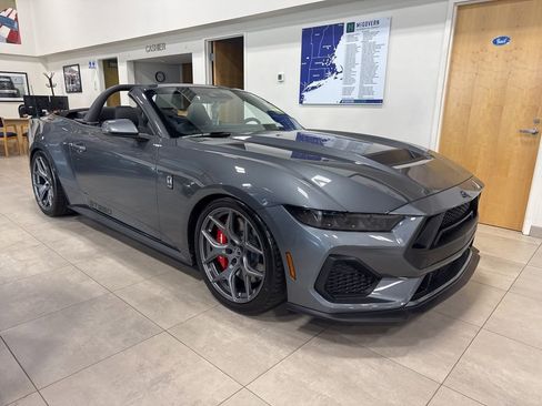 New 2026 Ford Mustang GT Premium w/ GT Performance Package RWD image 2