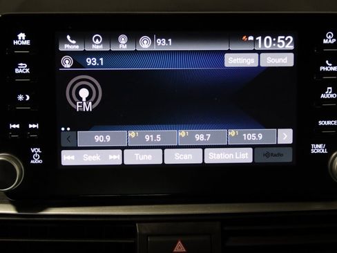 Used 2018 Honda Accord EX-L image 44