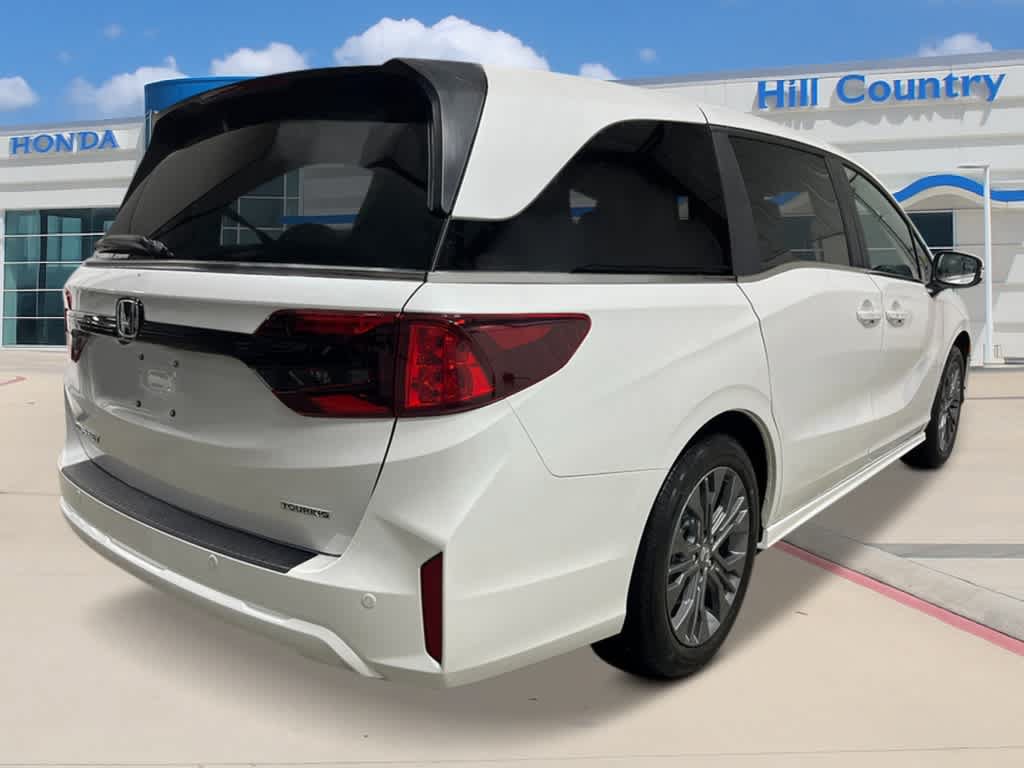 New 2027 Honda Odyssey Touring image 5