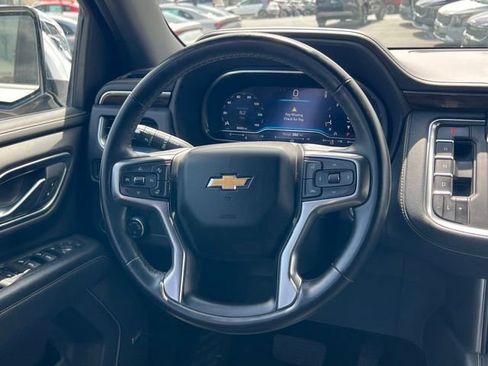 Used 2023 Chevrolet Suburban Premier RWD image 12