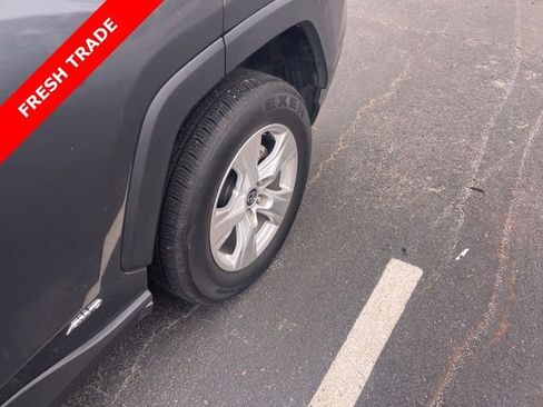 Certified 2021 Toyota RAV4 XLE w/ Convenience Package image 6