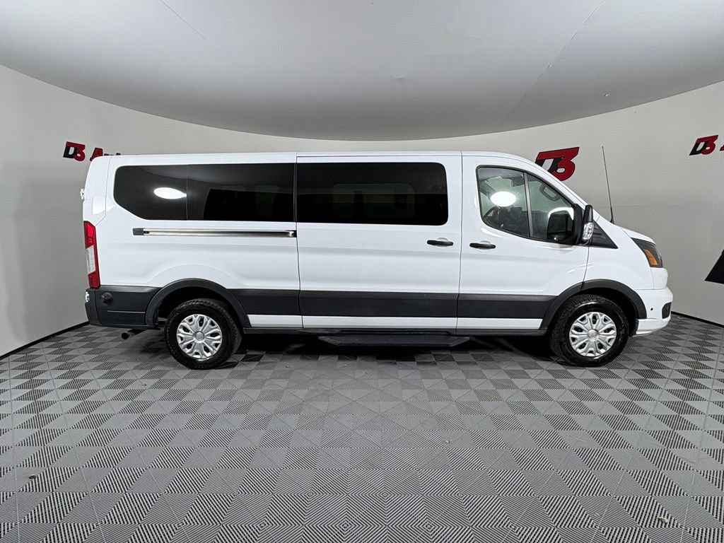 Used 2024 Ford Transit 350 XLT RWD image 7