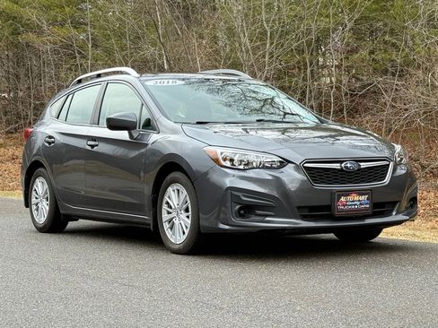 Used 2018 Subaru Impreza 2.0i Premium image 5