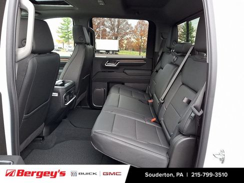 New 2026 GMC Sierra 3500 Denali w/ Denali Reserve Package AWD/4WD image 8