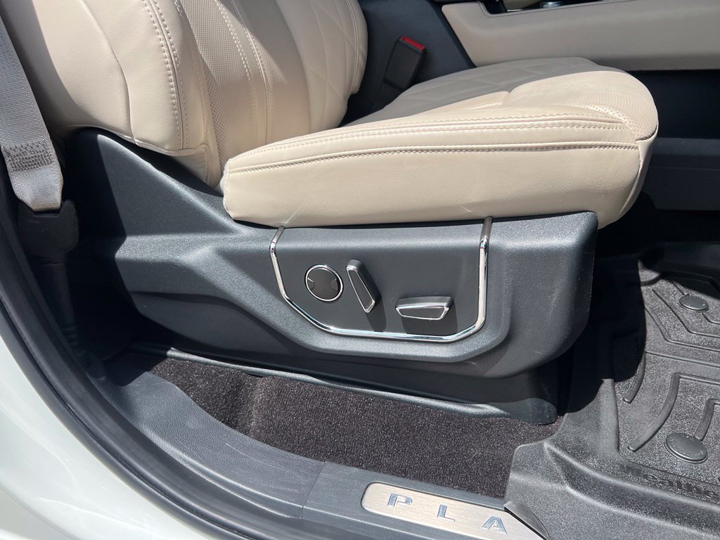 Used 2023 Ford Expedition Max Platinum AWD/4WD image 24