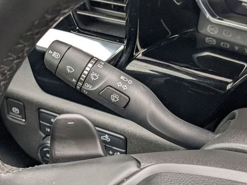 Used 2023 Chevrolet Silverado 1500 RST image 26