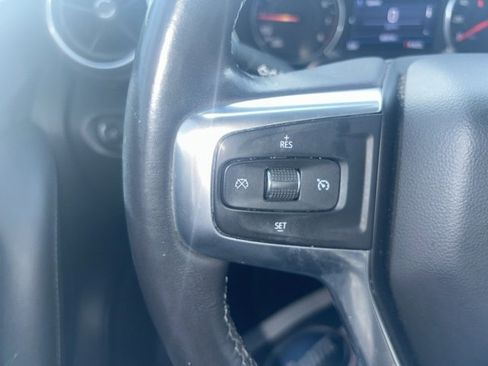 Used 2020 Chevrolet Blazer LT image 17