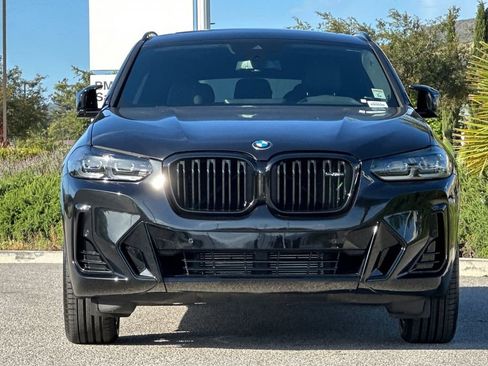Used 2023 BMW X4 M40i w/ Shadowloine Package AWD/4WD image 8