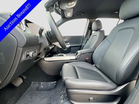 Used 2024 Mercedes-Benz EQB 250+ image 18