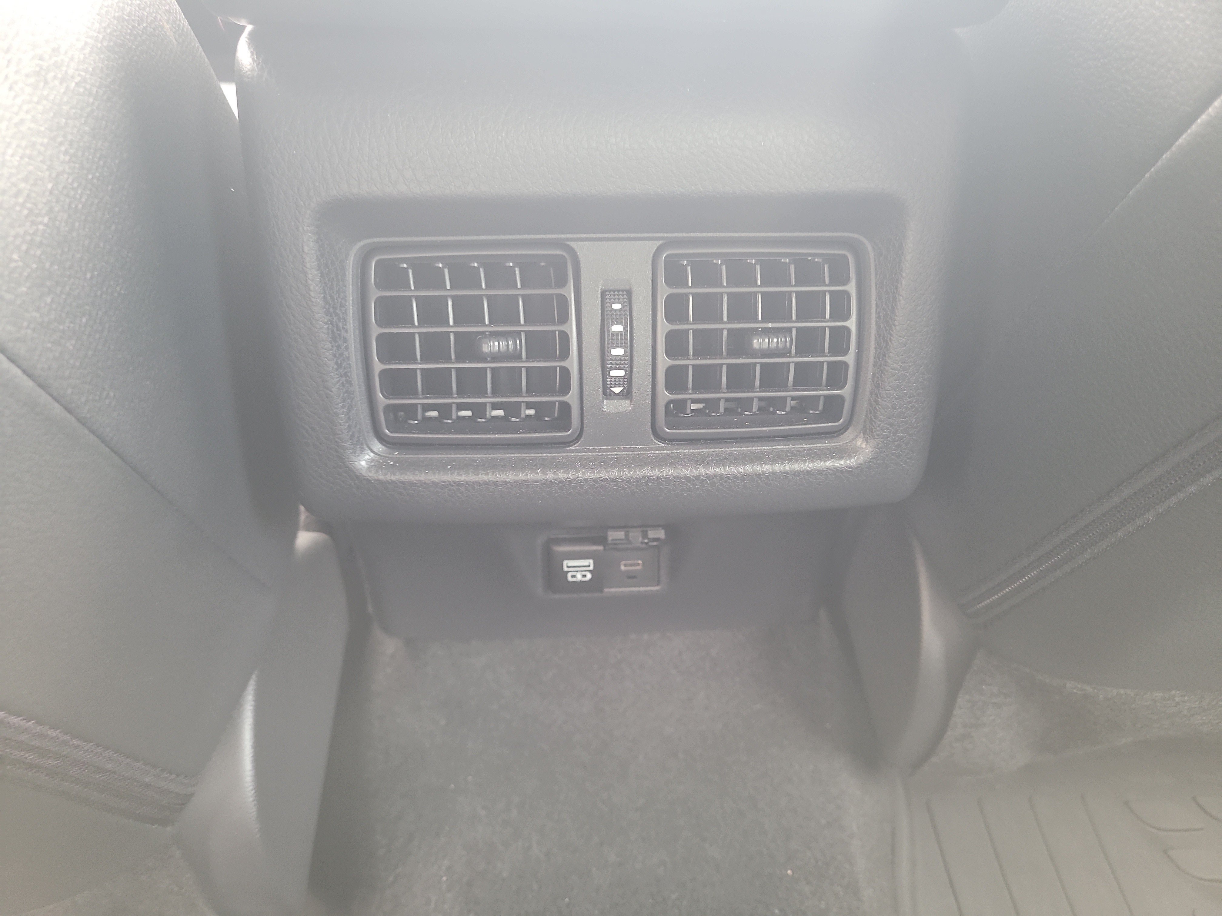Certified 2025 Toyota Camry XLE FWD image 15