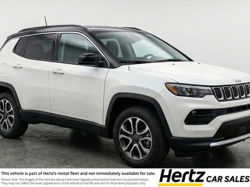 Used 2025 Jeep Compass Trailhawk AWD/4WD image 1