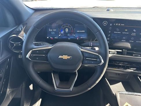 New 2026 Chevrolet Equinox LT AWD/4WD image 24