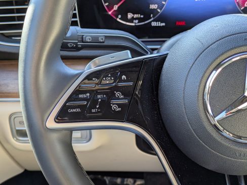 Certified 2024 Mercedes-Benz GLE 350 4MATIC image 17