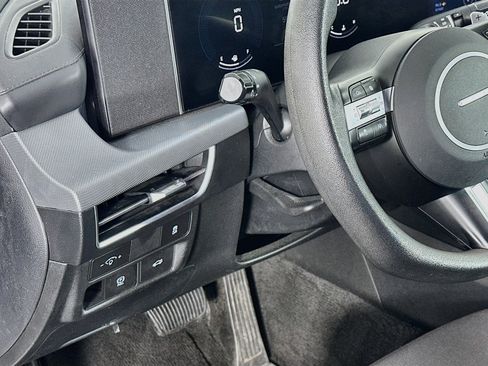 Used 2025 Hyundai Sonata SEL FWD image 17