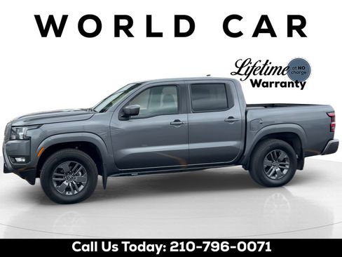 Used 2025 Nissan Frontier SV w/ SV Convenience Package RWD image 6