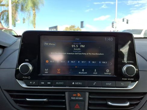 Used 2024 Nissan Altima 2.5 S image 20