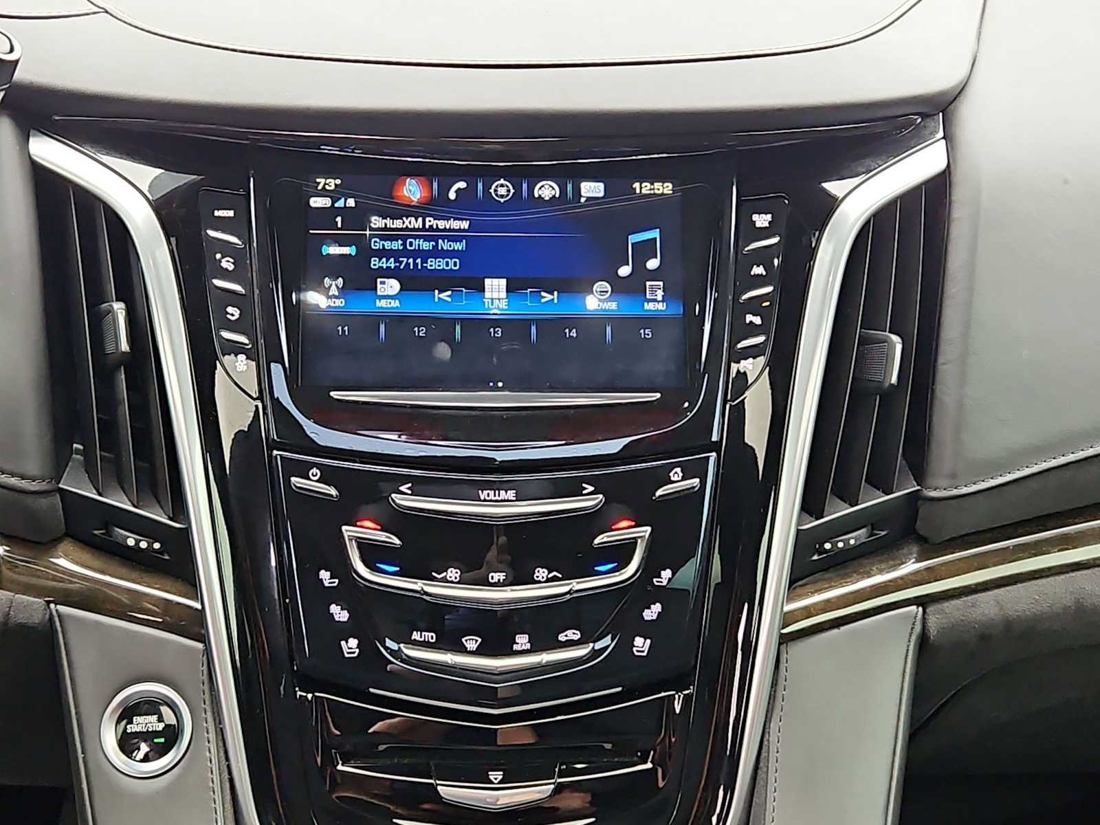 Used 2020 Cadillac Escalade ESV Platinum w/ Escalade Sport Edition AWD/4WD image 23