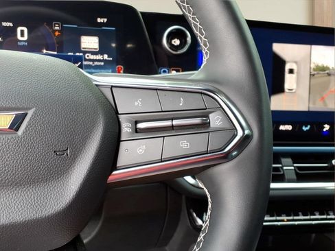 New 2026 Chevrolet Equinox EV LT FWD image 13
