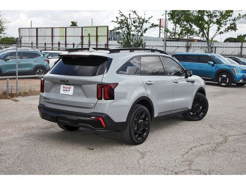 Certified 2026 Kia Sorento SX Prestige w/ Olive Brown Leather Package image 7