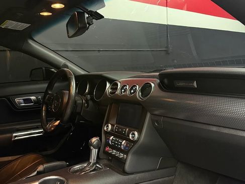 Used 2019 Ford Mustang GT Premium w/ GT Performance Package RWD image 8
