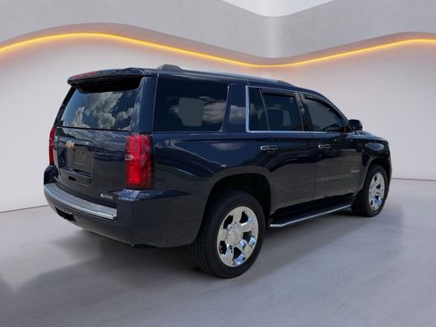 Used 2017 Chevrolet Tahoe Premier AWD/4WD image 3