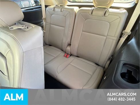 Used 2020 Lincoln Aviator Grand Touring w/ Elements Package Plus image 28