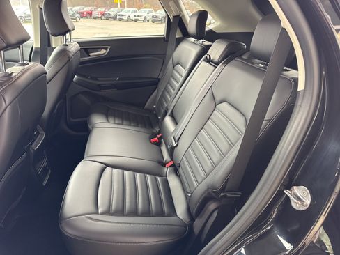 Certified 2024 Ford Edge SEL w/ Convenience Package image 35
