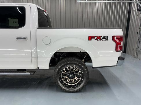 Used 2018 Ford F150 XLT w/ Equipment Group 302A Luxury image 5