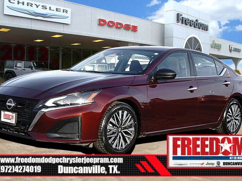Used 2025 Nissan Altima 2.5 SV FWD image 1