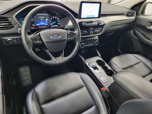 Used 2022 Ford Escape SEL image 32