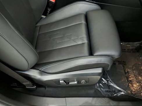 Used 2026 BMW X3 xDrive30i w/ Premium Package AWD/4WD image 37